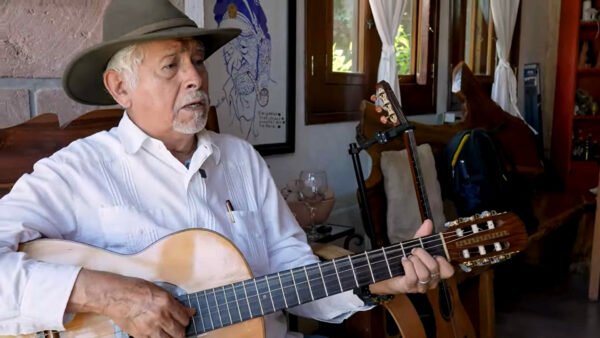 Isaías Alanís Tapia, trovador y poeta de Jiutepec. Isaías Alanís
